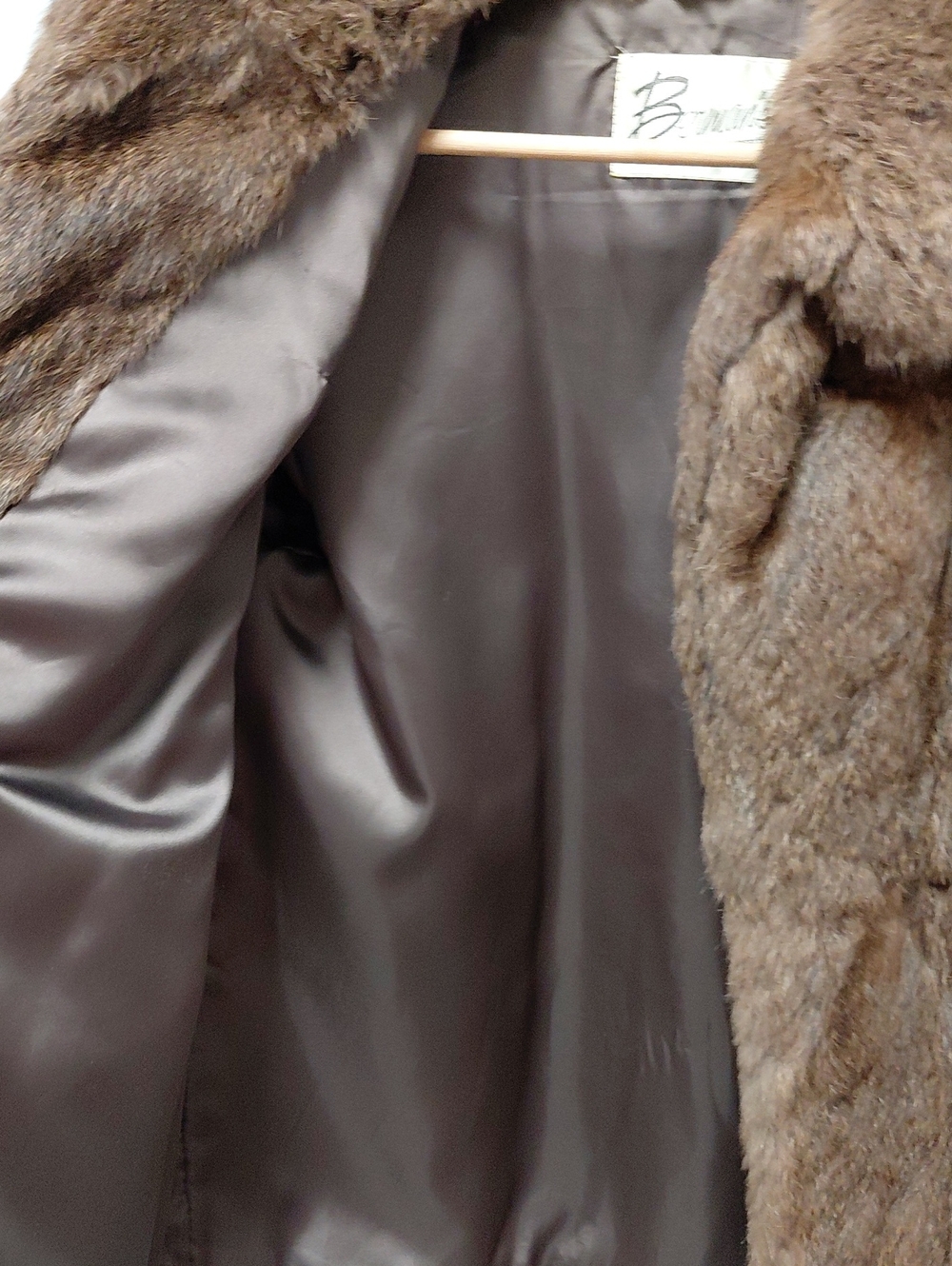 Vintage Brown Rabbit Jacket - Picture 5 of 7